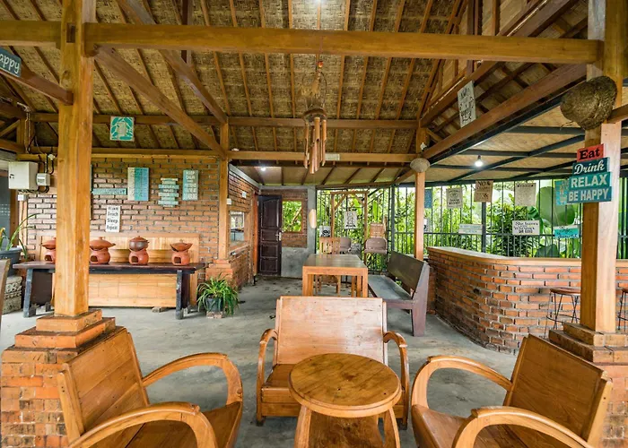 Guava Eco Living By Manara 3*