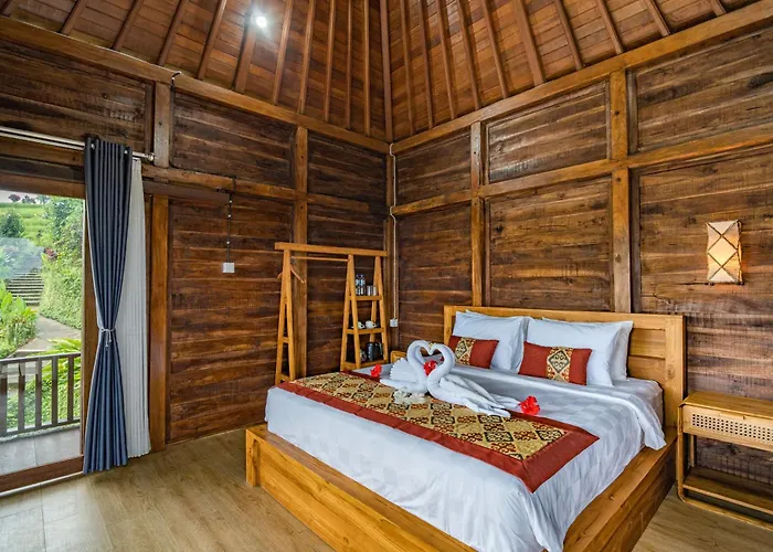 Guava Eco Living By Manara 3*